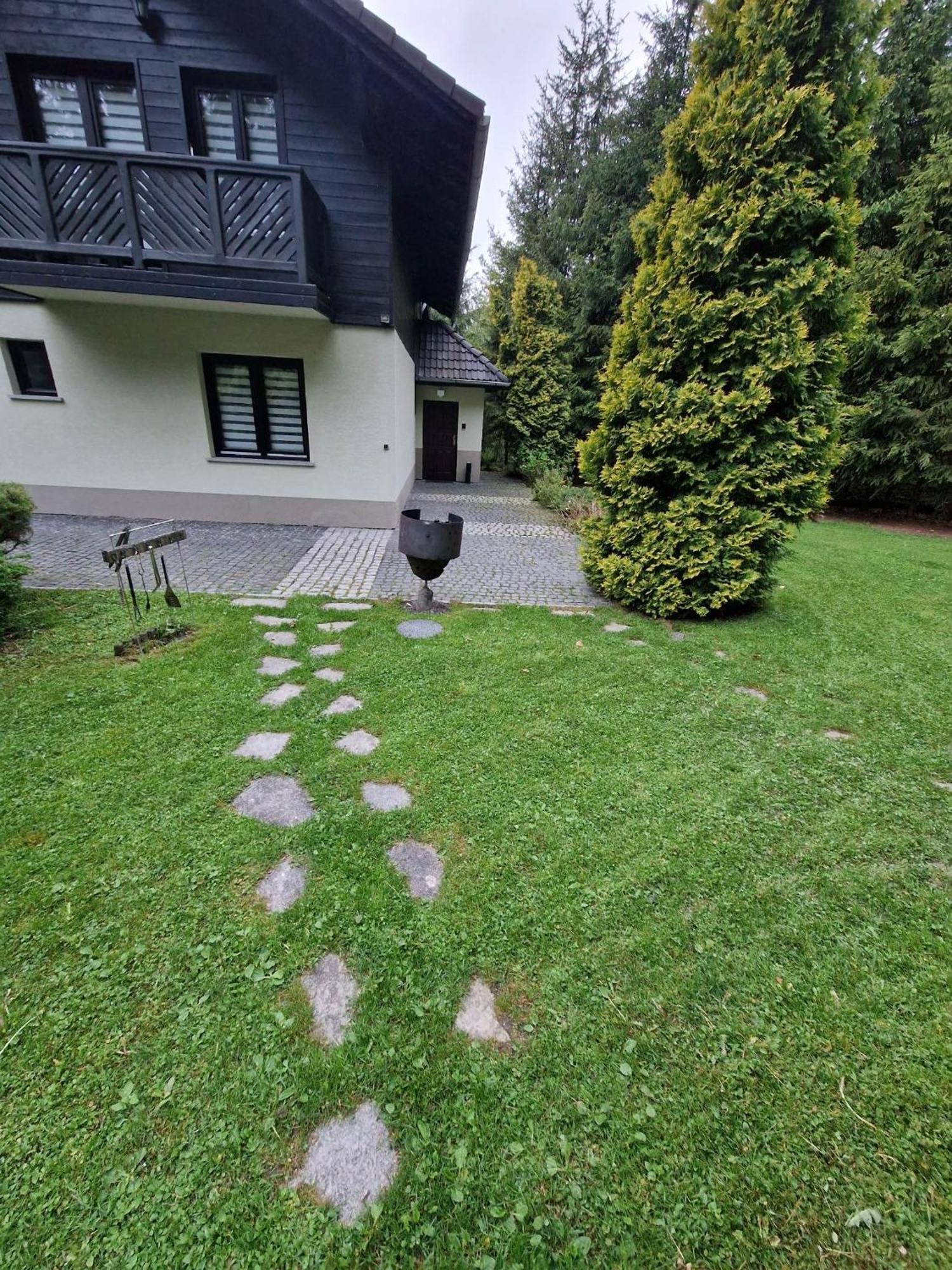 Villa Falsztyn Holiday Home Exterior foto