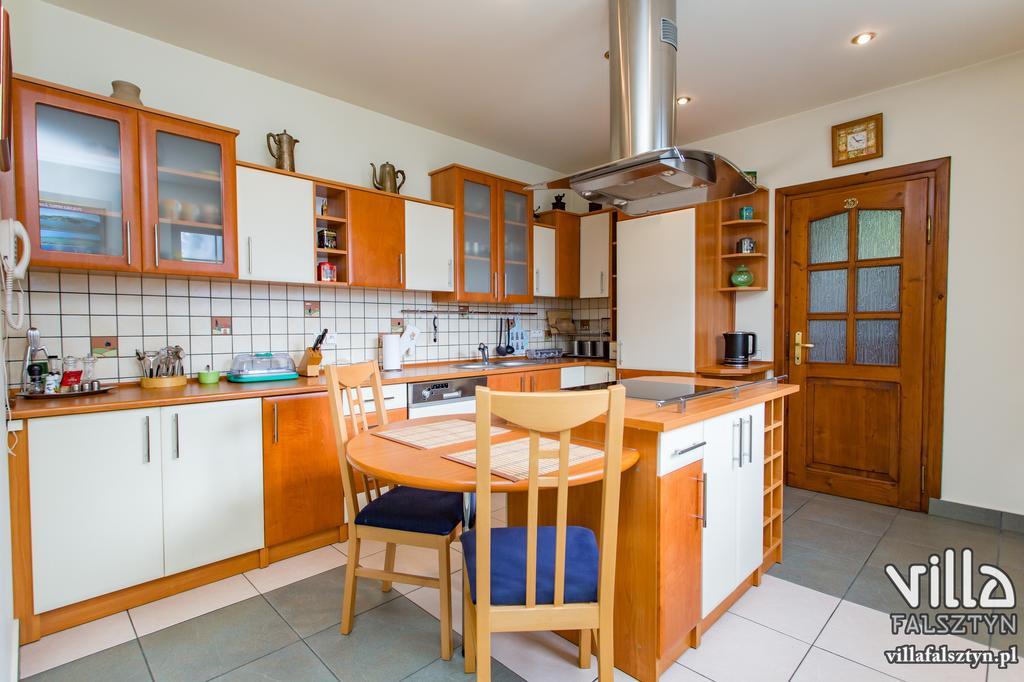 Villa Falsztyn Holiday Home Exterior foto